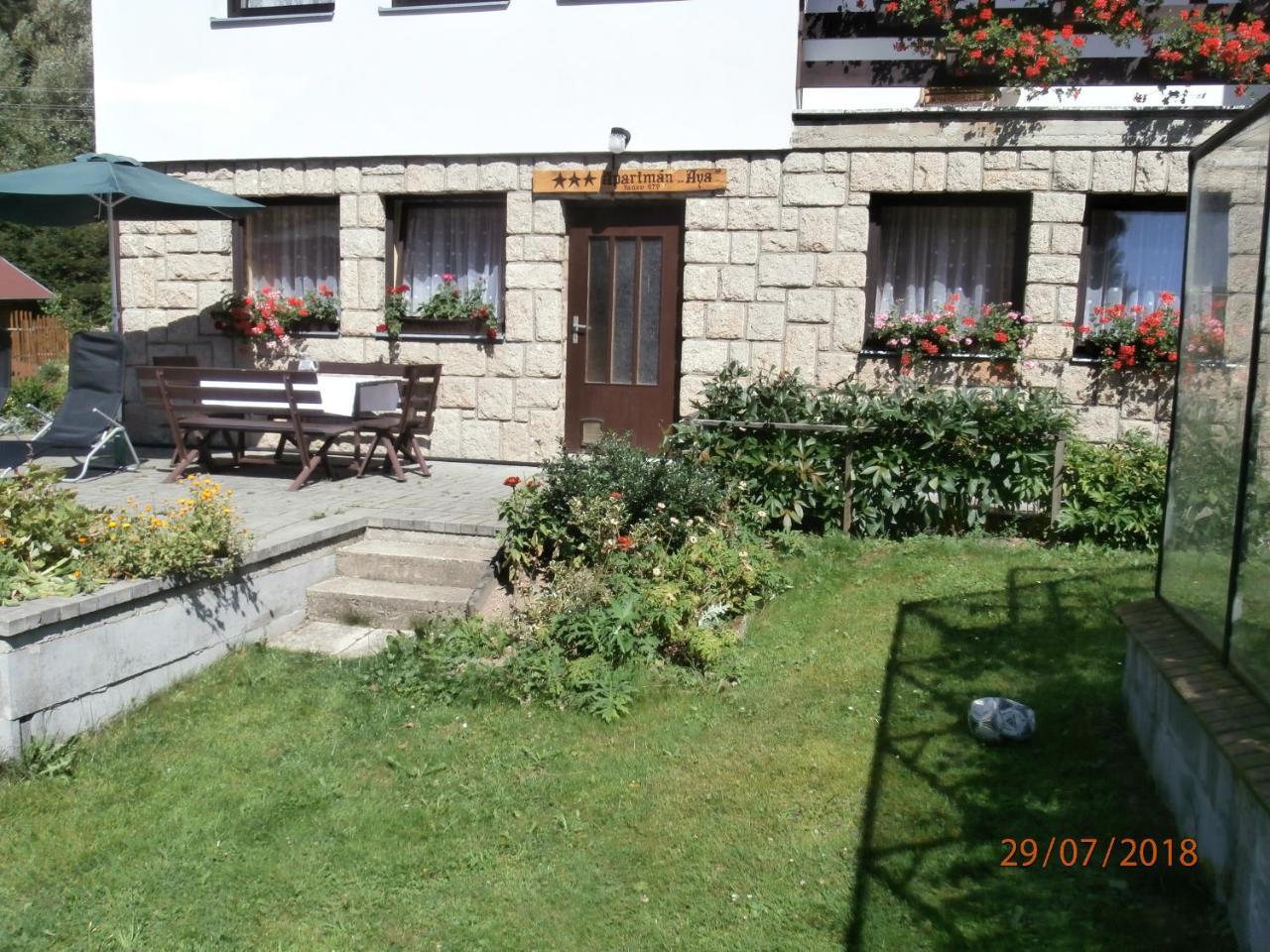 Apartman Aya Janov nad Nisou Exterior photo